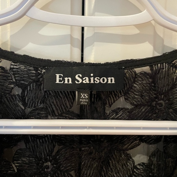En Saison - Floral Embroidered Dress - Picture 8 of 9